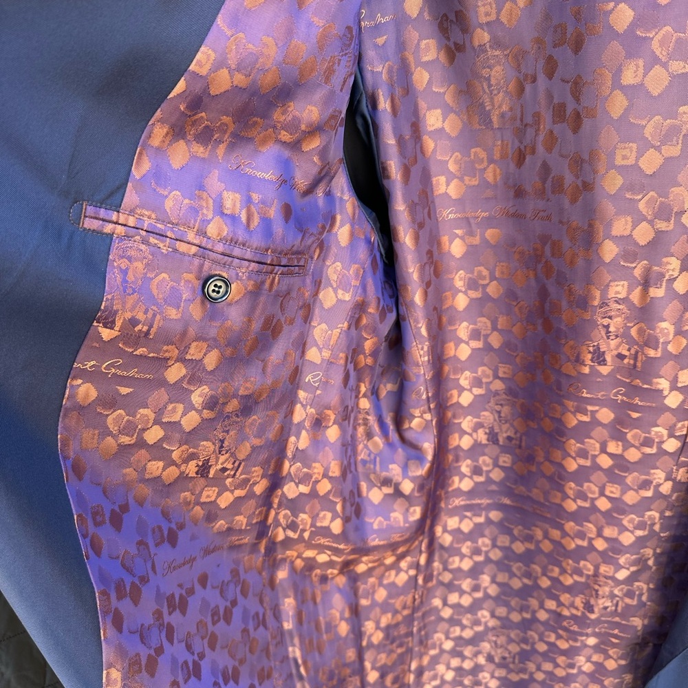 Stylish Navy Coat With Patterned Lining - image 5